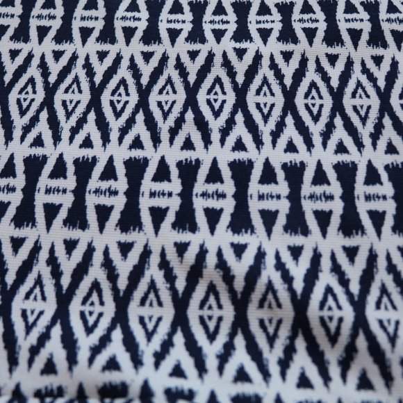 Patterned Navy and White Dress - Picture 6 of 6